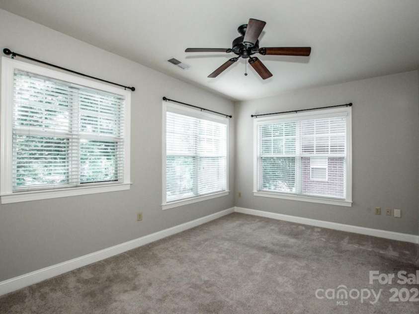 121 Irving Avenue, Mooresville, NC 28117.  MLS# CAR4293519, YatesRealty ID 10874. 