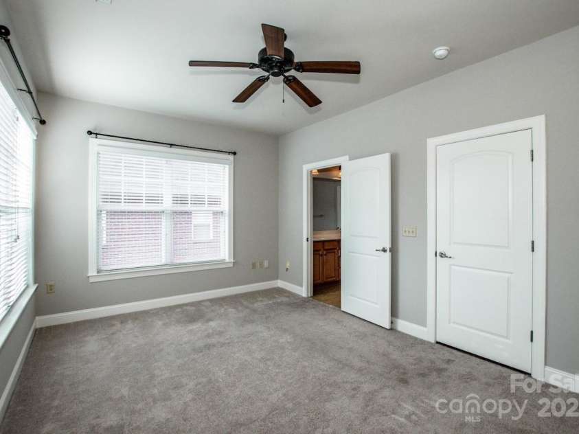 121 Irving Avenue, Mooresville, NC 28117.  MLS# CAR4293519, YatesRealty ID 10874. 