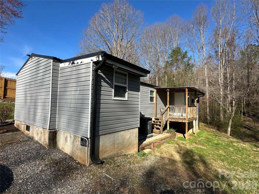 6572 Buckskin Trail, Vale, NC 28168.  MLS# CAR4355755, YatesRealty ID 10875. 