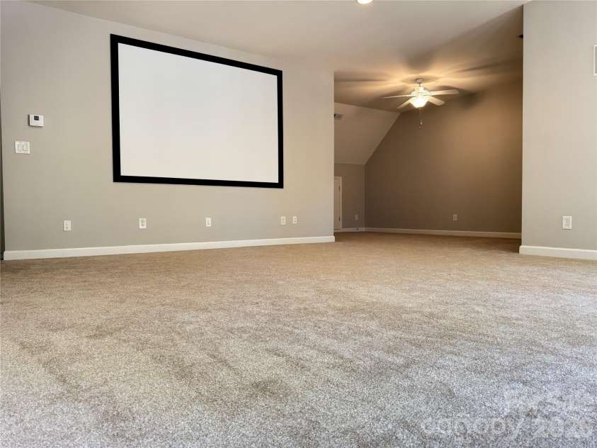 4037 Camrose Crossing Lane, Matthews, NC 28104.  MLS# CAR4361799, YatesRealty ID 10876. 