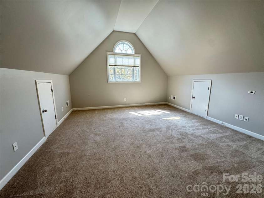 4037 Camrose Crossing Lane, Matthews, NC 28104.  MLS# CAR4361799, YatesRealty ID 10876. 