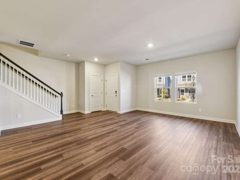 109 Ciara Place, Mooresville, NC 28115.  MLS# CAR4254747, YatesRealty ID 10877. 