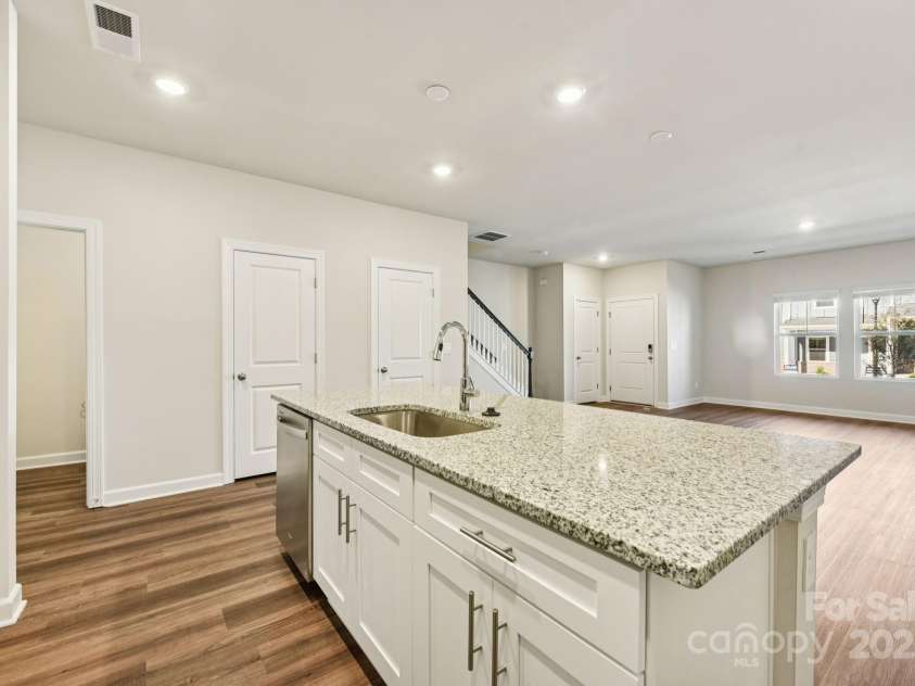 109 Ciara Place, Mooresville, NC 28115.  MLS# CAR4254747, YatesRealty ID 10877. 