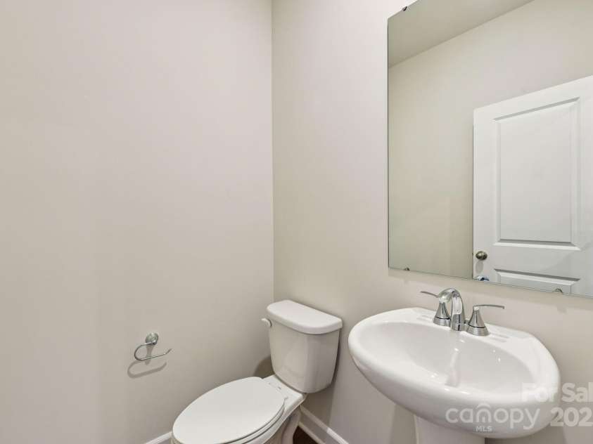 109 Ciara Place, Mooresville, NC 28115.  MLS# CAR4254747, YatesRealty ID 10877. 