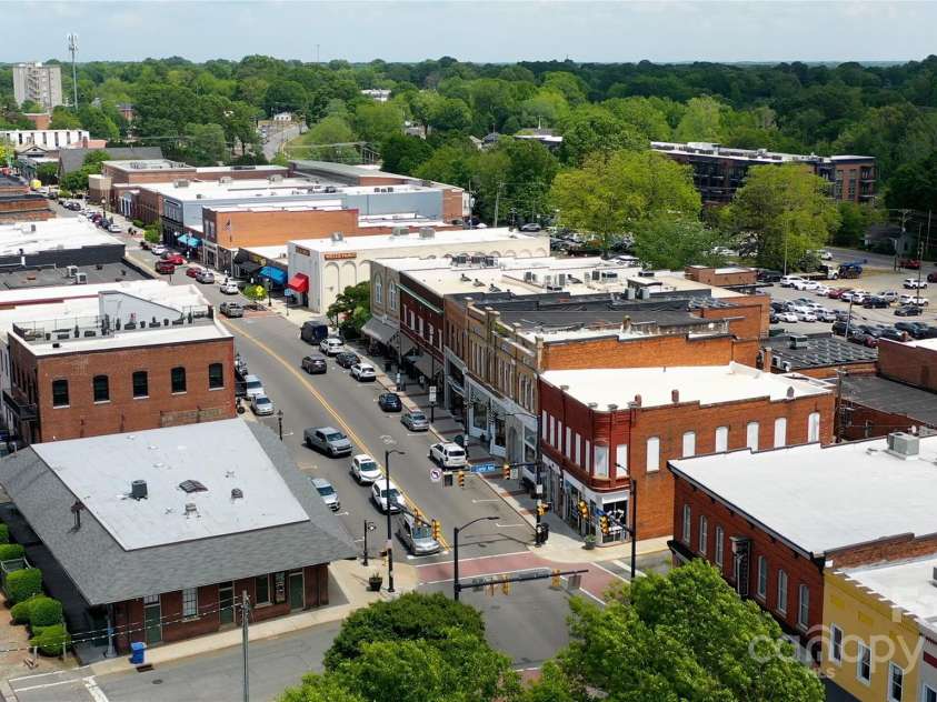 109 Ciara Place, Mooresville, NC 28115.  MLS# CAR4254747, YatesRealty ID 10877. 