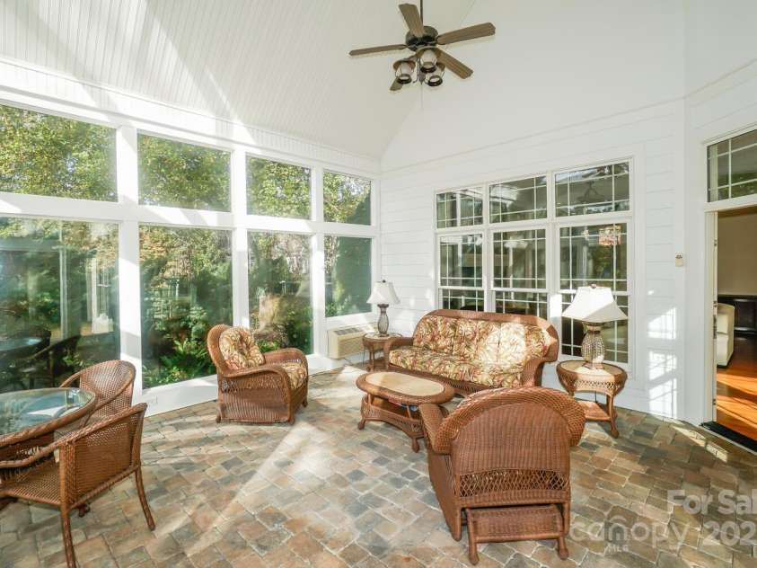 124 Gatlin Knoll, New London, NC 28127.  MLS# CAR4238393, YatesRealty ID 10877. 