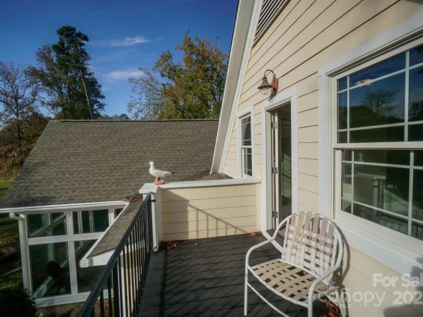 124 Gatlin Knoll, New London, NC 28127.  MLS# CAR4238393, YatesRealty ID 10877. 