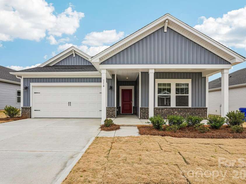 114 Pantego Place, Salisbury, NC 28144.  MLS# CAR4328464, YatesRealty ID 10881. 