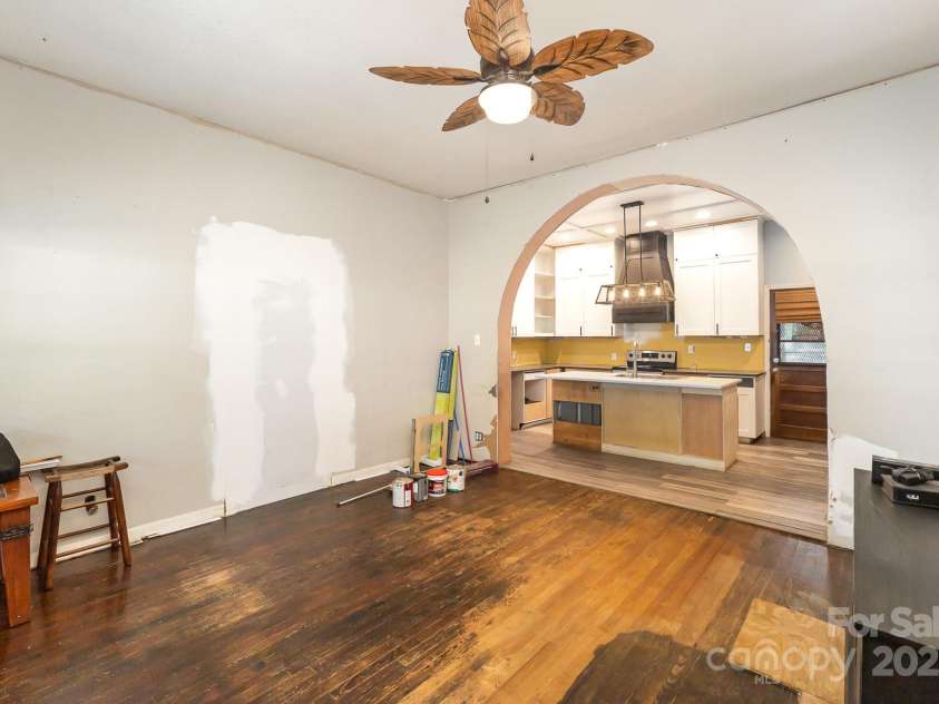 1221 Patterson Street, Shelby, NC 28152.  MLS# CAR4250524, YatesRealty ID 10881. 