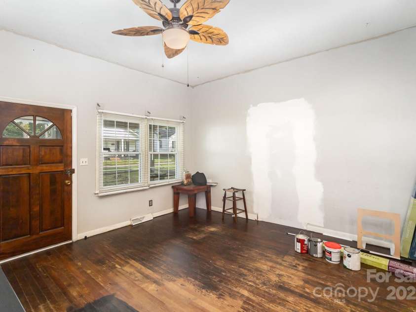 1221 Patterson Street, Shelby, NC 28152.  MLS# CAR4250524, YatesRealty ID 10881. 