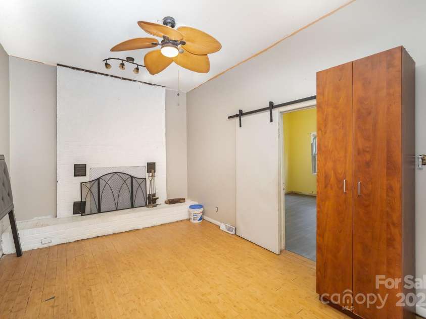 1221 Patterson Street, Shelby, NC 28152.  MLS# CAR4250524, YatesRealty ID 10881. 