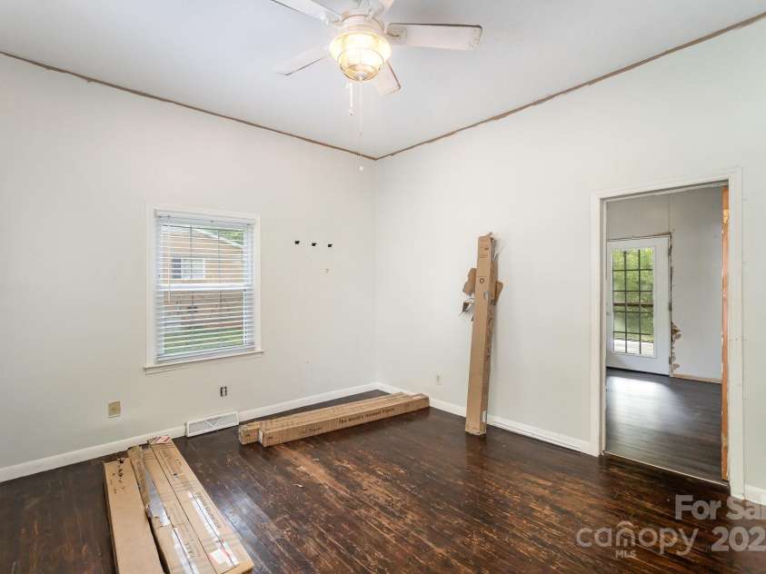 1221 Patterson Street, Shelby, NC 28152.  MLS# CAR4250524, YatesRealty ID 10881. 