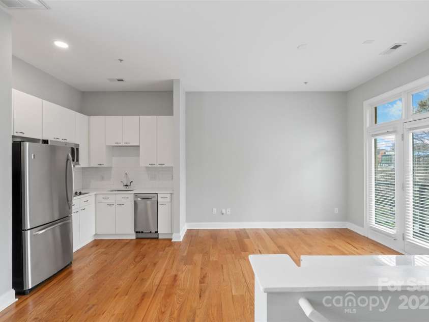 840 Garden District Drive, Charlotte, NC 28202.  MLS# CAR4238438, YatesRealty ID 10882. 