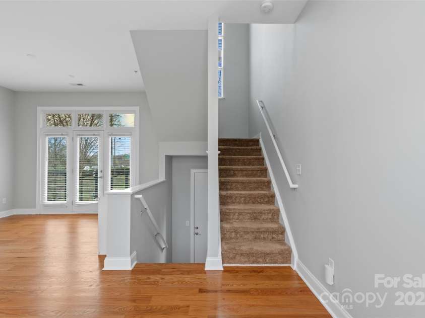 840 Garden District Drive, Charlotte, NC 28202.  MLS# CAR4238438, YatesRealty ID 10882. 