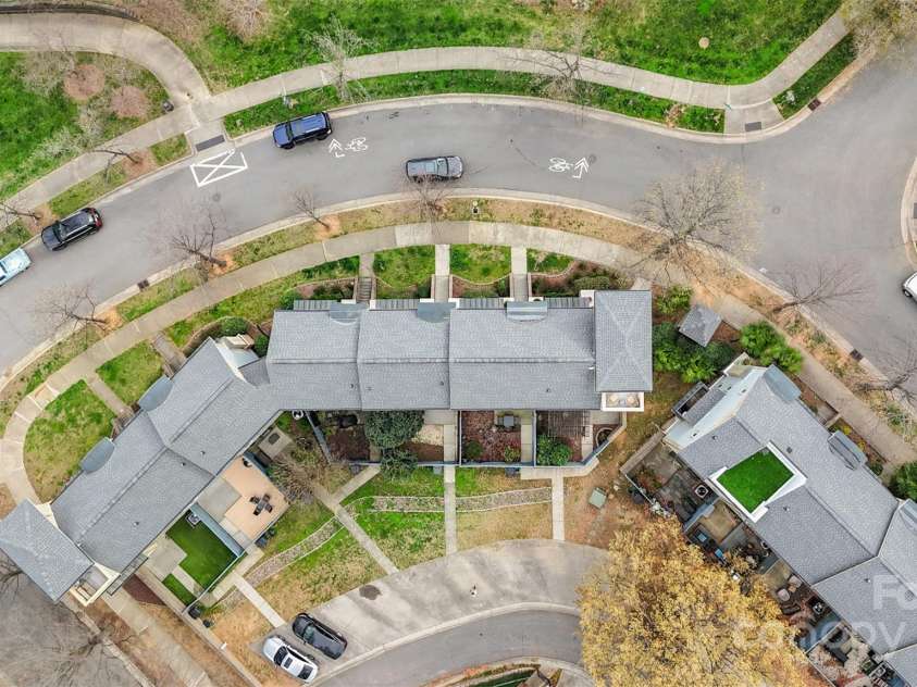 840 Garden District Drive, Charlotte, NC 28202.  MLS# CAR4238438, YatesRealty ID 10882. 