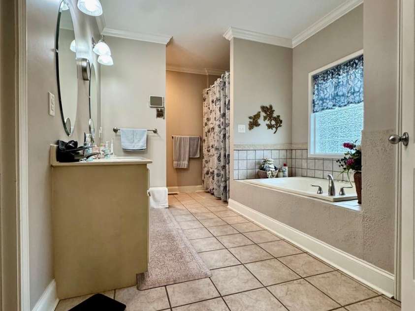 5518 Land Harbour Drive, Granite Falls, NC 28630.  MLS# CAR4254708, YatesRealty ID 10884. 