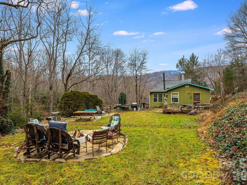 55 Heavenly Lane, Fairview, NC 28730.  MLS# CAR4341248, YatesRealty ID 10885. 