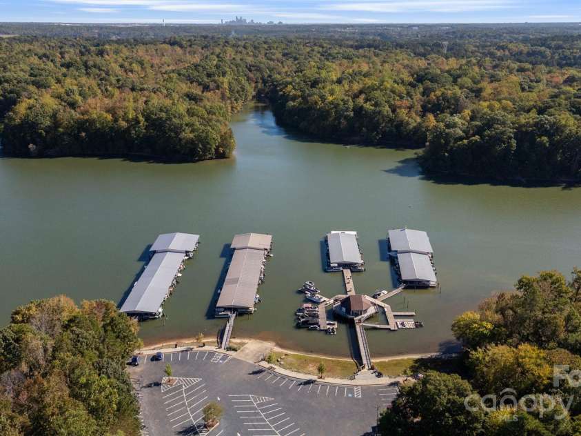232 Morgans Branch Road, Belmont, NC 28012.  MLS# CAR4313779, YatesRealty ID 10886. 4 mins from Lake Wylie Marinas