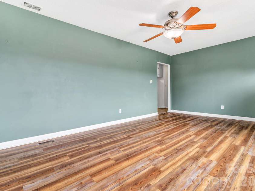 578 Conley Road, Morganton, NC 28655.  MLS# CAR4352016, YatesRealty ID 10887. 