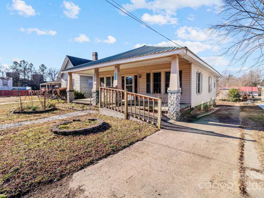 113 7th Street, Spencer, NC 28159.  MLS# CAR4216513, YatesRealty ID 10888. 