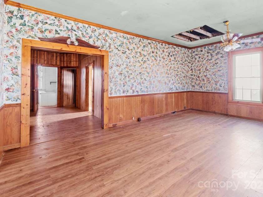 113 7th Street, Spencer, NC 28159.  MLS# CAR4216513, YatesRealty ID 10888. 