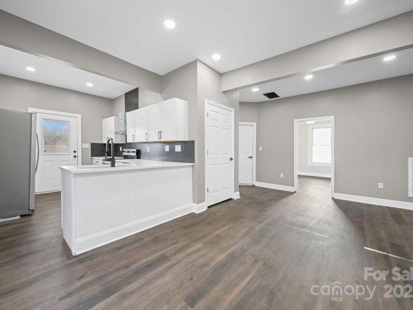 113 7th Street, Spencer, NC 28159.  MLS# CAR4330581, YatesRealty ID 10888. 