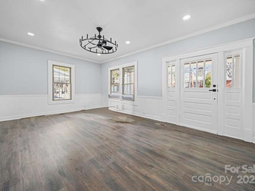 113 7th Street, Spencer, NC 28159.  MLS# CAR4330581, YatesRealty ID 10888. 