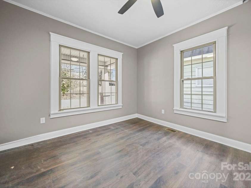 113 7th Street, Spencer, NC 28159.  MLS# CAR4330581, YatesRealty ID 10888. 