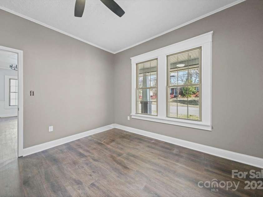 113 7th Street, Spencer, NC 28159.  MLS# CAR4330581, YatesRealty ID 10888. 