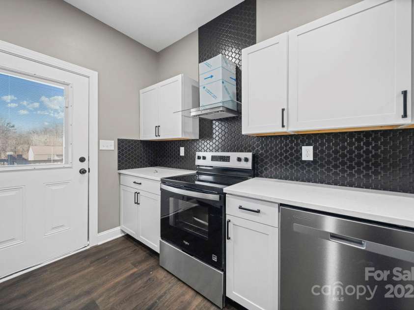 113 7th Street, Spencer, NC 28159.  MLS# CAR4330581, YatesRealty ID 10888. 