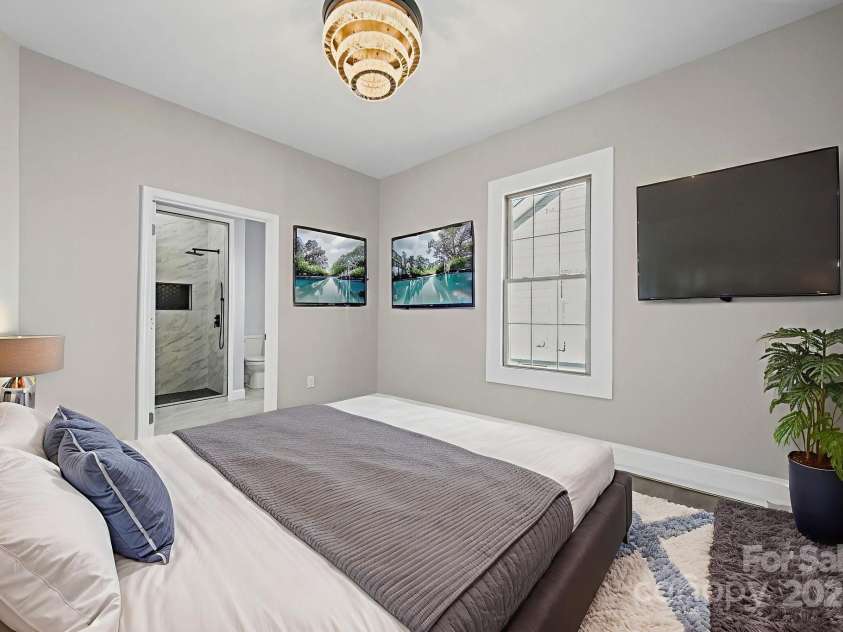 113 7th Street, Spencer, NC 28159.  MLS# CAR4330581, YatesRealty ID 10888. 