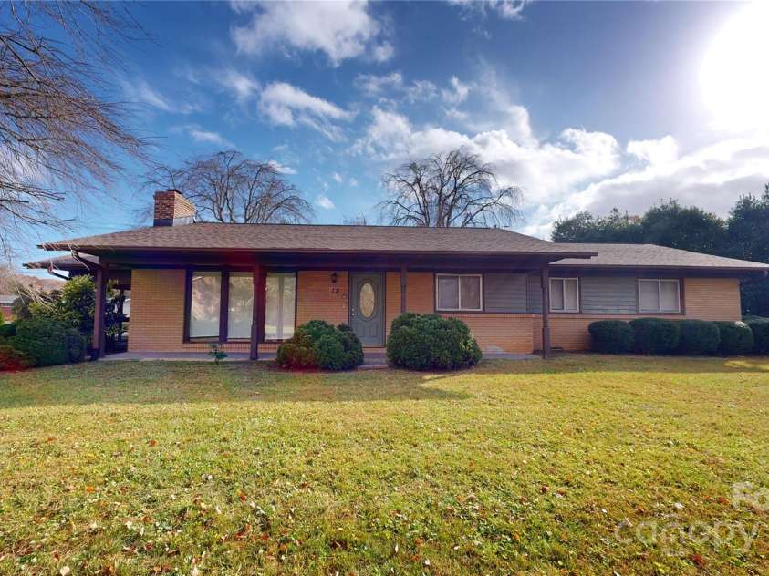 12 Moland Drive, Etowah, NC 28729.  MLS# CAR4198247, YatesRealty ID 1089. 