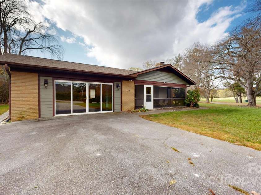 12 Moland Drive, Etowah, NC 28729.  MLS# CAR4198247, YatesRealty ID 1089. 