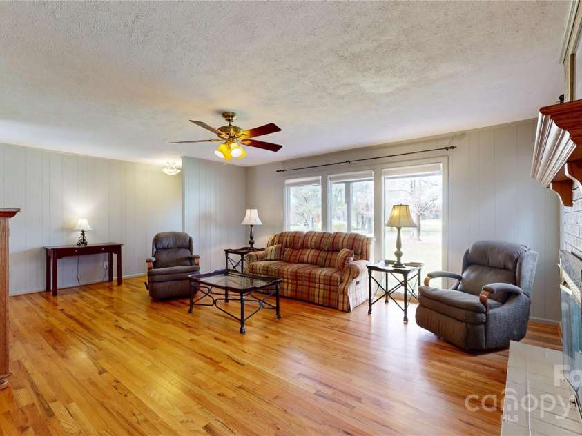 12 Moland Drive, Etowah, NC 28729.  MLS# CAR4198247, YatesRealty ID 1089. 