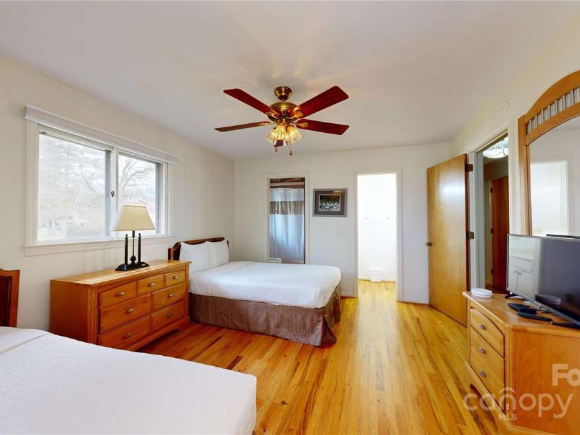 12 Moland Drive, Etowah, NC 28729.  MLS# CAR4198247, YatesRealty ID 1089. 