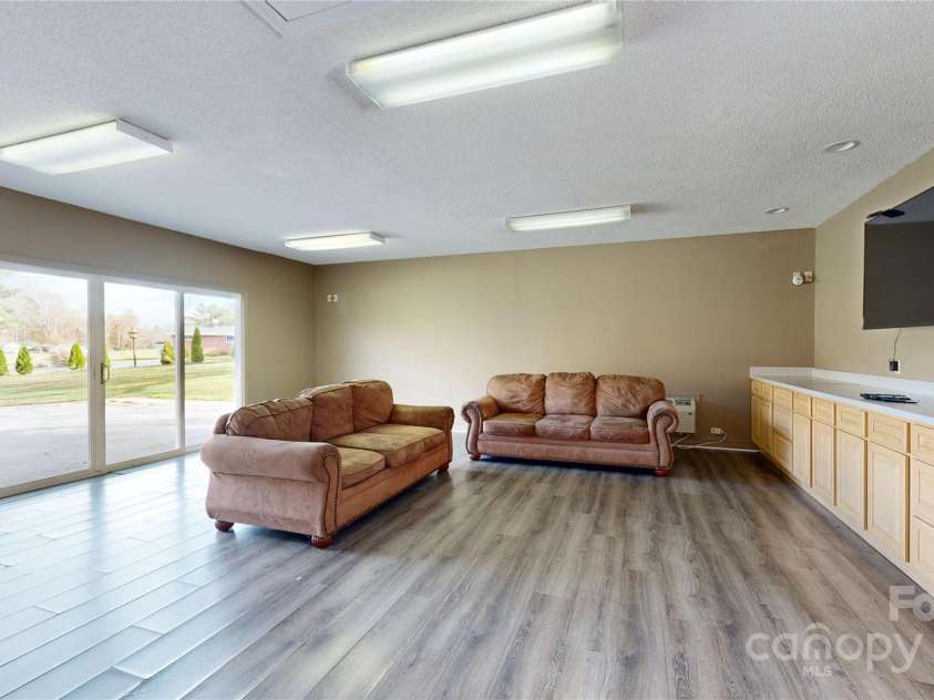 12 Moland Drive, Etowah, NC 28729.  MLS# CAR4198247, YatesRealty ID 1089. 