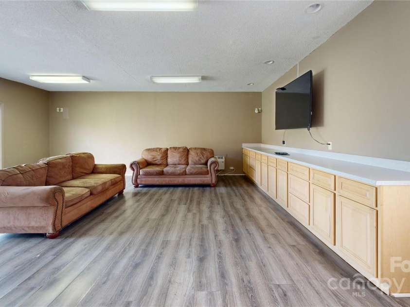 12 Moland Drive, Etowah, NC 28729.  MLS# CAR4198247, YatesRealty ID 1089. 