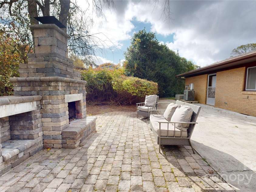 12 Moland Drive, Etowah, NC 28729.  MLS# CAR4198247, YatesRealty ID 1089. 