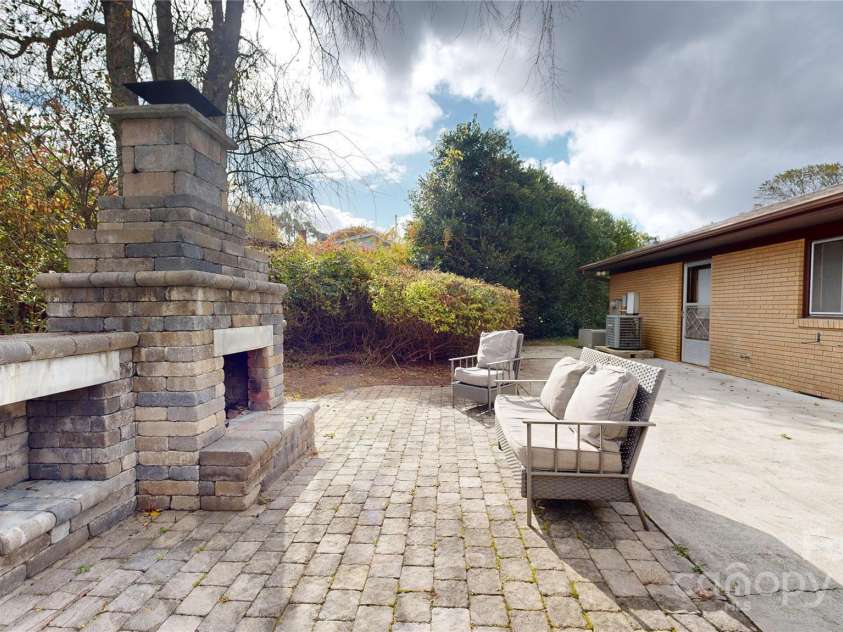 12 Moland Drive, Etowah, NC 28729.  MLS# CAR4198247, YatesRealty ID 1089. 