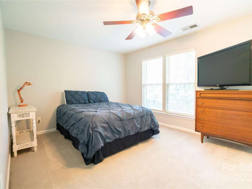 9511 Lina Ardrey Lane, Charlotte, NC 28277.  MLS# CAR4269974, YatesRealty ID 1089. 2nd bedroom upstairs