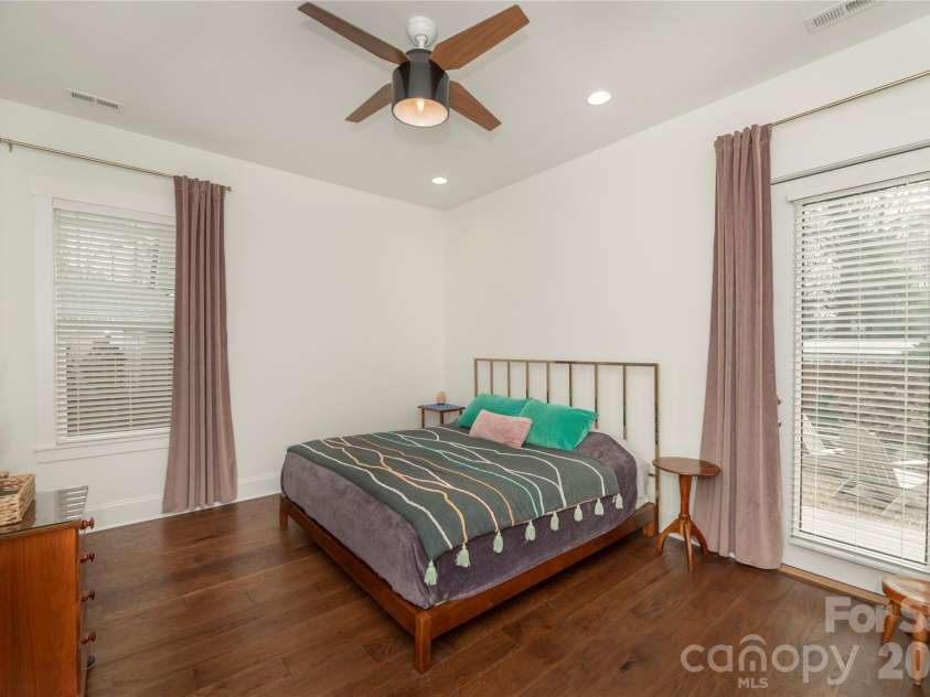 112 Jordan Street, Brevard, NC 28712.  MLS# CAR4361058, YatesRealty ID 10890. 