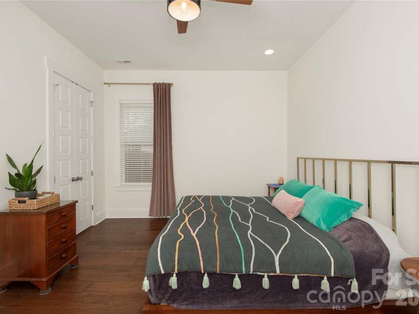 112 Jordan Street, Brevard, NC 28712.  MLS# CAR4361058, YatesRealty ID 10890. 