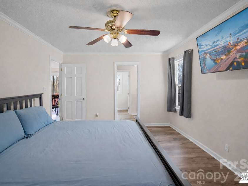 2404 Wildburne Court, Charlotte, NC 28262.  MLS# CAR4347538, YatesRealty ID 10891. 