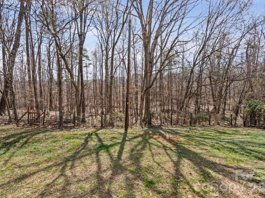 2404 Wildburne Court, Charlotte, NC 28262.  MLS# CAR4347538, YatesRealty ID 10891. 