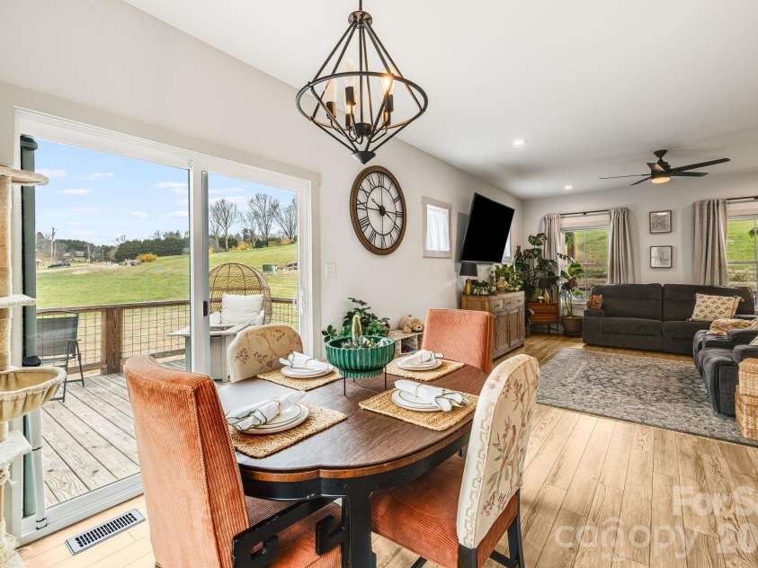 842 Old NC 20 Highway, Alexander, NC 28701.  MLS# CAR4353364, YatesRealty ID 10892. Dining Area