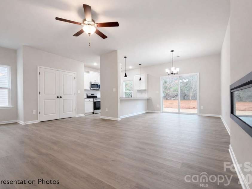 3726 Sally Lane, Charlotte, NC 28227.  MLS# CAR4362085, YatesRealty ID 10893. 
