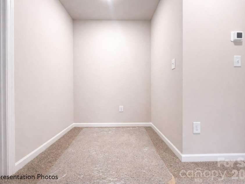 3726 Sally Lane, Charlotte, NC 28227.  MLS# CAR4362085, YatesRealty ID 10893. 