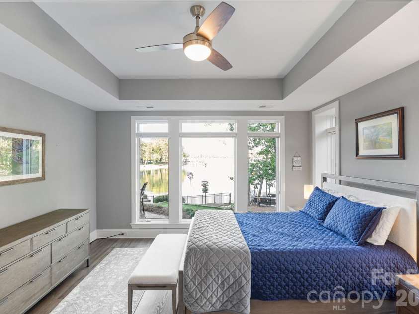 9116 Thackery Lane, Sherrills Ford, NC 28673.  MLS# CAR4368566, YatesRealty ID 10894. 