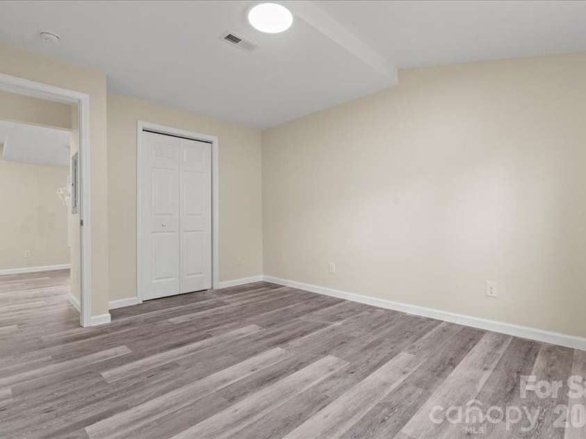 32 Roddy Street, Cheraw, SC 29520.  MLS# CAR4342880, YatesRealty ID 10895. 