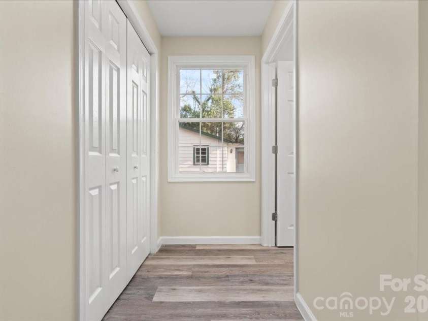 32 Roddy Street, Cheraw, SC 29520.  MLS# CAR4342880, YatesRealty ID 10895. 